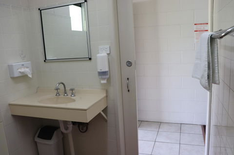 YAL Cairns - A Motel That Makes A Difference - Accommodation Australia 20