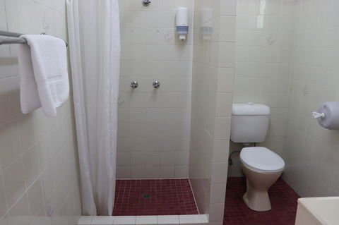 YAL Cairns - A Motel That Makes A Difference - Accommodation Australia 27