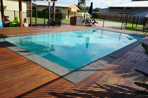 YAL Cairns - A Motel That Makes A Difference - Accommodation Australia 10