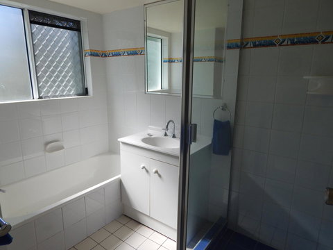 Tranquil Shores - Australia Shopping 34