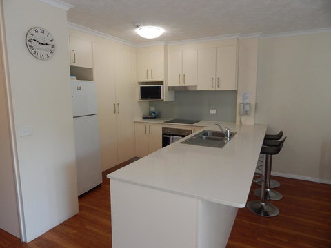 Tranquil Shores - Australia Shopping 31