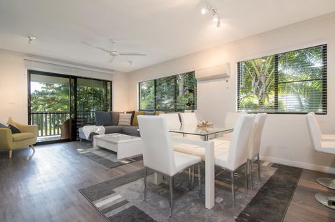 Tropical Reef Apartments - Accommodation Australia 6