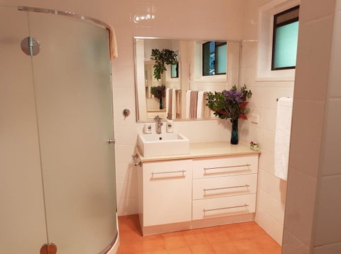 Manitzky Magic -B&B Home With Heart - Accommodation Australia 7