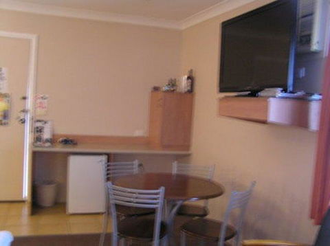 Riviera On Ruthven - Accommodation Australia 29