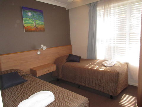 Riviera On Ruthven - Accommodation Australia 19