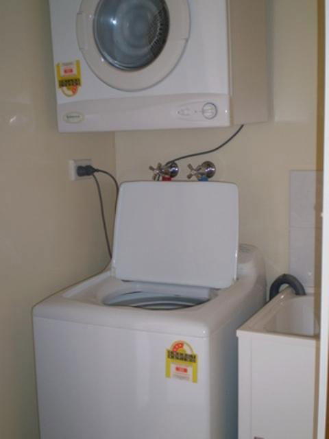 Riviera On Ruthven - Accommodation Australia 35
