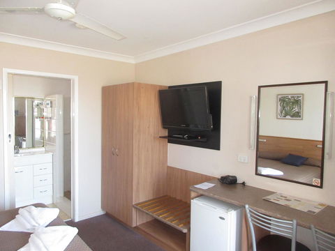 Riviera On Ruthven - Accommodation Australia 8