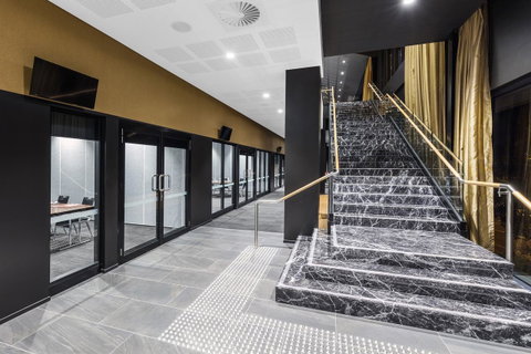 Hotel Grand Chancellor Brisbane - Bed n Breakfasts 15