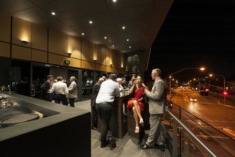 Hotel Grand Chancellor Brisbane - Bed n Breakfasts 12