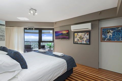 Burleigh Esplanade Apartments - Accommodation Australia 32