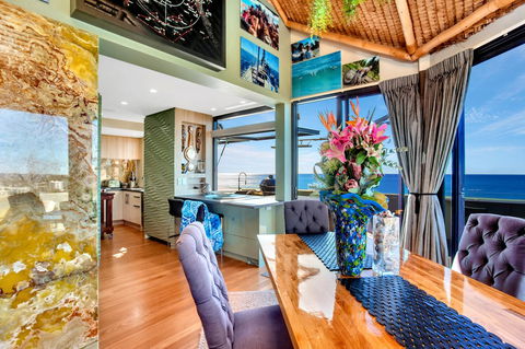 Burleigh Esplanade Apartments - Accommodation Australia 2