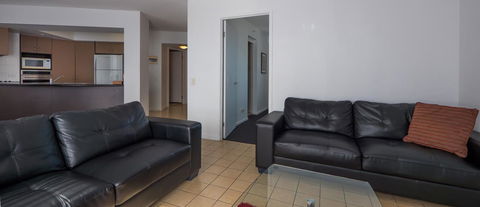 Broadbeach Savannah Resort - Accommodation Australia 17