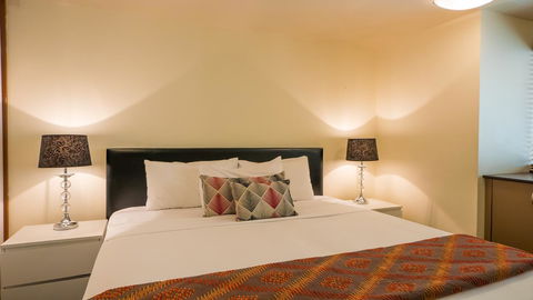 Broadbeach Savannah Resort - Accommodation Australia 5