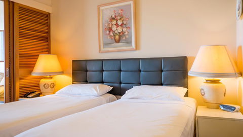 Broadbeach Savannah Resort - Accommodation Australia 44