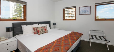 Broadbeach Savannah Resort - Accommodation Australia 20