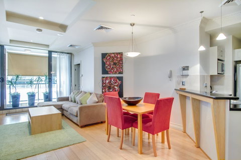 MacArthur Chambers - Accommodation Australia 17