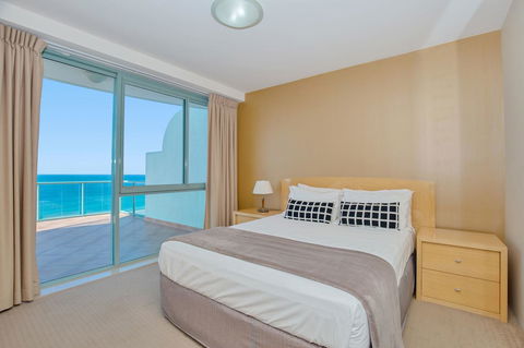 The Waterford On Main Beach - Accommodation Australia 35