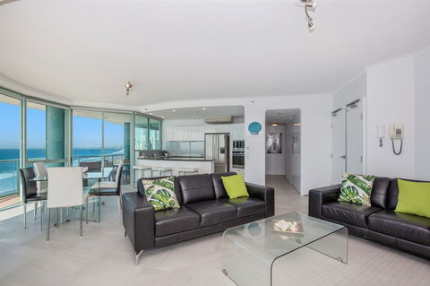 The Waterford On Main Beach - Accommodation Australia 20