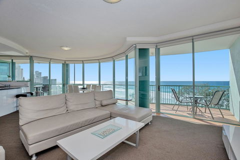 The Waterford On Main Beach - Accommodation Australia 18