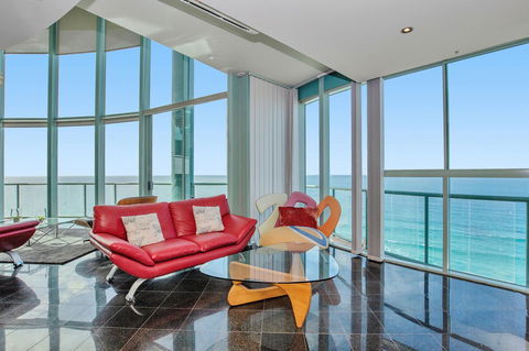 The Waterford On Main Beach - Accommodation Australia 41