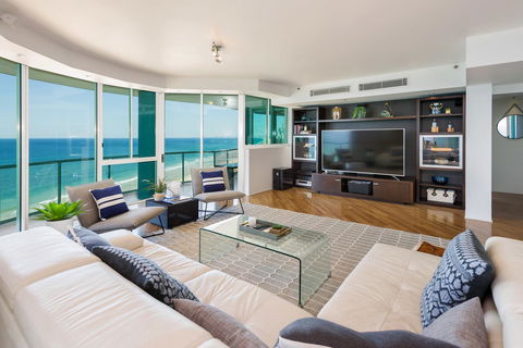 The Waterford On Main Beach - Accommodation Australia 5