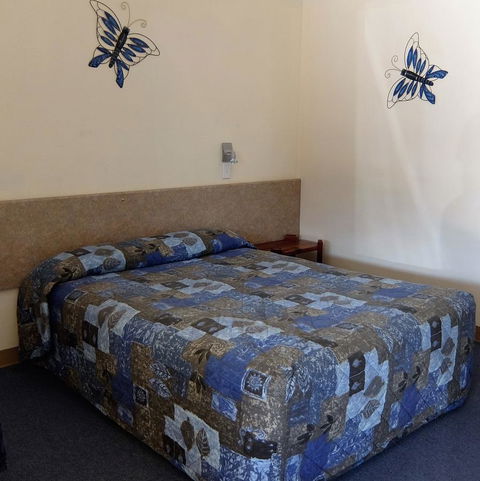 Nanango Star Motel - Bed n Breakfasts 41