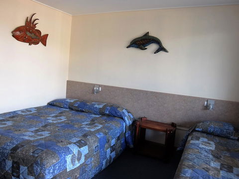 Nanango Star Motel - Bed n Breakfasts 43