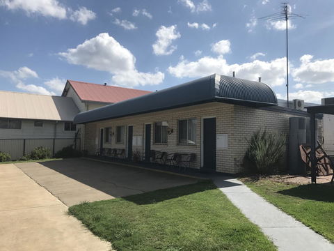 Nanango Star Motel - Bed n Breakfasts 17