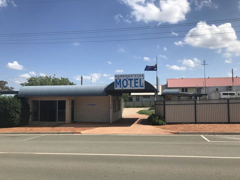 Nanango Star Motel - Bed n Breakfasts 7