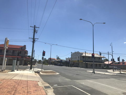 Nanango Star Motel - Bed n Breakfasts 35
