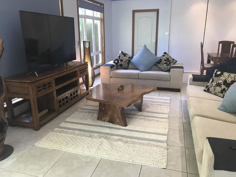 Taj On Byrnes - Private Luxury Apartment Mareeba - Accommodation Australia 7