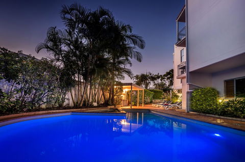 Rimini Holiday Apartments - Australia Shopping 33