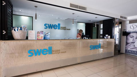 Swell Resort Burleigh Heads - Australia Shopping 14