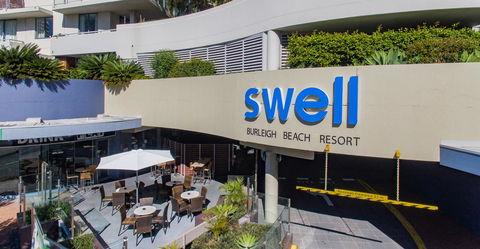Swell Resort Burleigh Heads - Australia Shopping 13