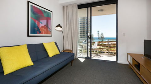 Swell Resort Burleigh Heads - Australia Shopping 2