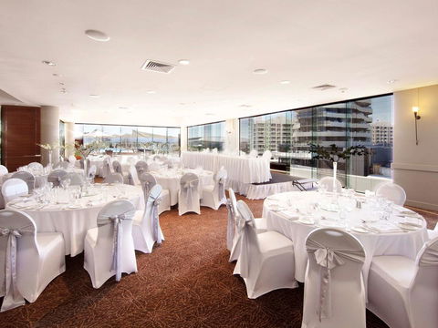 Sofitel Gold Coast Broadbeach - Accommodation Australia 37