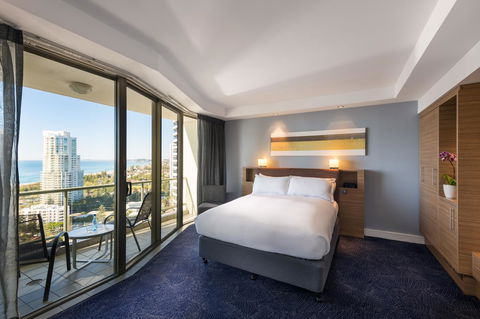 Sofitel Gold Coast Broadbeach - Accommodation Australia 8