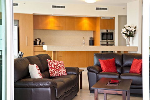 Lanai Riverside Apartments - Accommodation Australia 3
