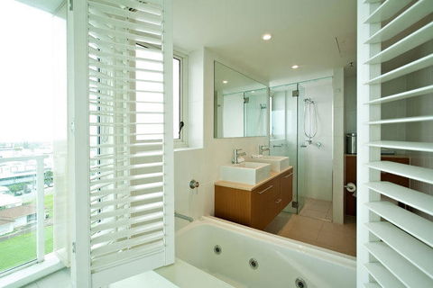 Lanai Riverside Apartments - Accommodation Australia 38
