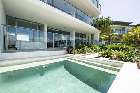 Blue On Blue Apartment 914 - Accommodation Australia 6