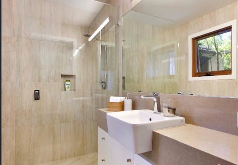 Villa 1 - 3 Parkedge Road - Bed n Breakfasts 19