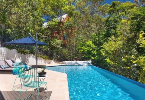 Villa 1 - 3 Parkedge Road - Bed n Breakfasts 2