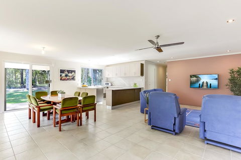 Carter Retreat - Accommodation Australia 17