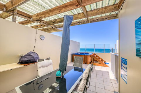On The Beach Resort Bribie Island - Accommodation Australia 22