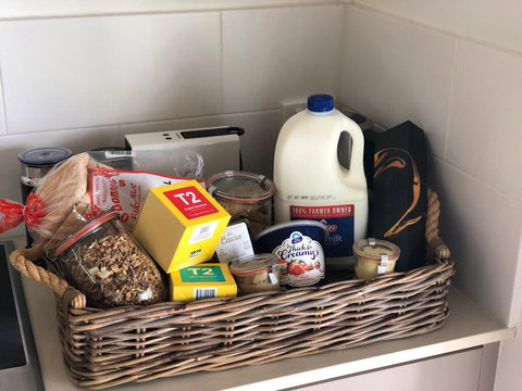 Hollow Tree Farm - Local Tourism 6