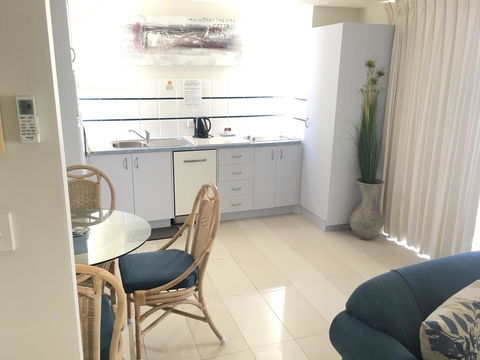 Santa Anne By The Sea - Accommodation Australia 21