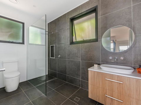 Sam's Buderim Mountain Guest House - Accommodation Australia 5