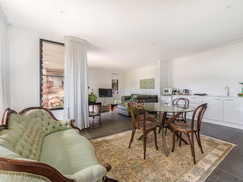 Sam's Buderim Mountain Guest House - Accommodation Australia 16