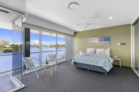 Havana Blue - Large 4 Bedroom Family Home - Accommodation Australia 15