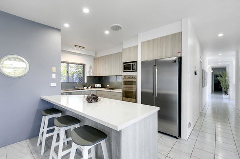 Havana Blue - Large 4 Bedroom Family Home - Accommodation Australia 11